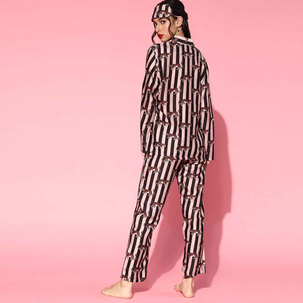 Lapel Collar Striped Printed Night suit