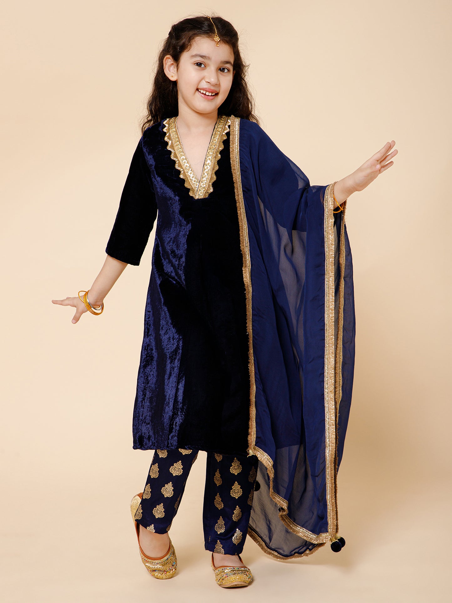 Piccolo-Velvet Kurta, Brocade Pants With Organza Duppatta-Navy Blue